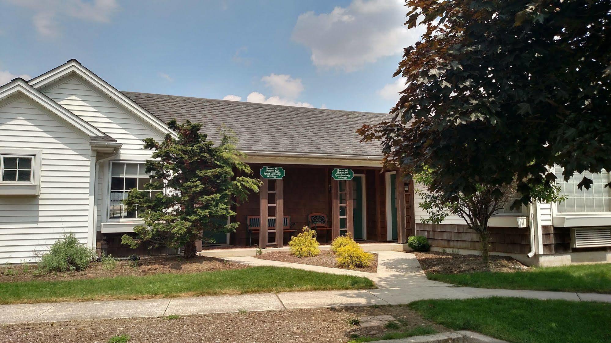 Spruce Lane Lodge And Cottages Smoketown  Exterior photo